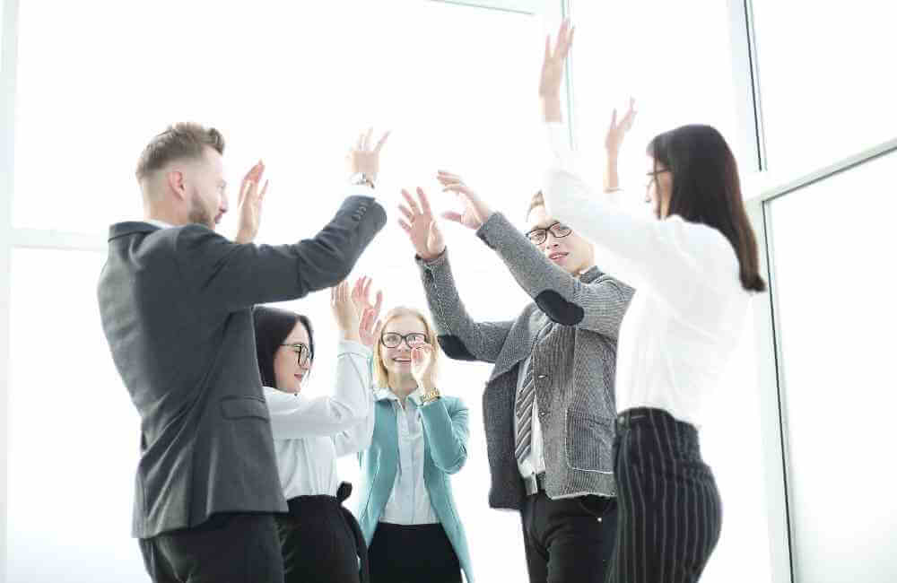 成果をあげるチームを創り上げるためのポイントとは? - 株式会社インヴィニオ