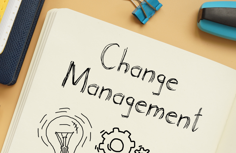 チェンジマネジメントとは？変化を成功に導くための考え方やフレームワークを紹介